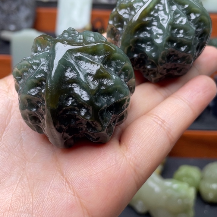 风***9和田玉未镶嵌挂件