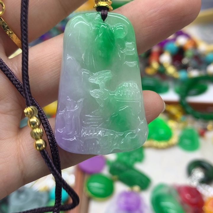 颈饰未镶嵌翡翠吊坠