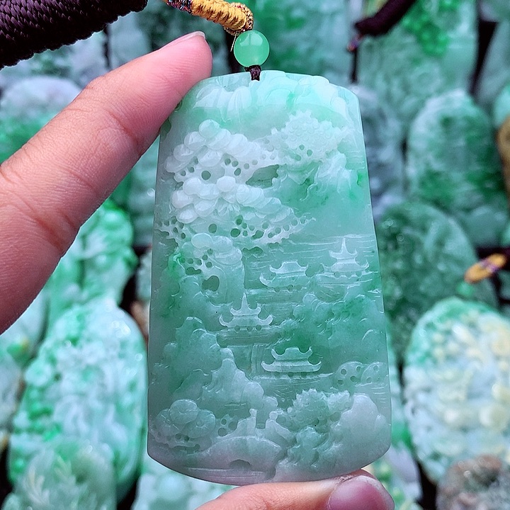 翡翠吊坠(不含链)未镶嵌