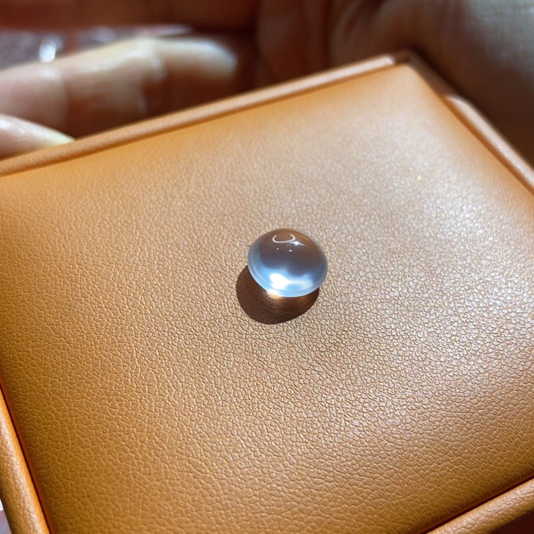 月***兔石英质玉未镶嵌颈饰