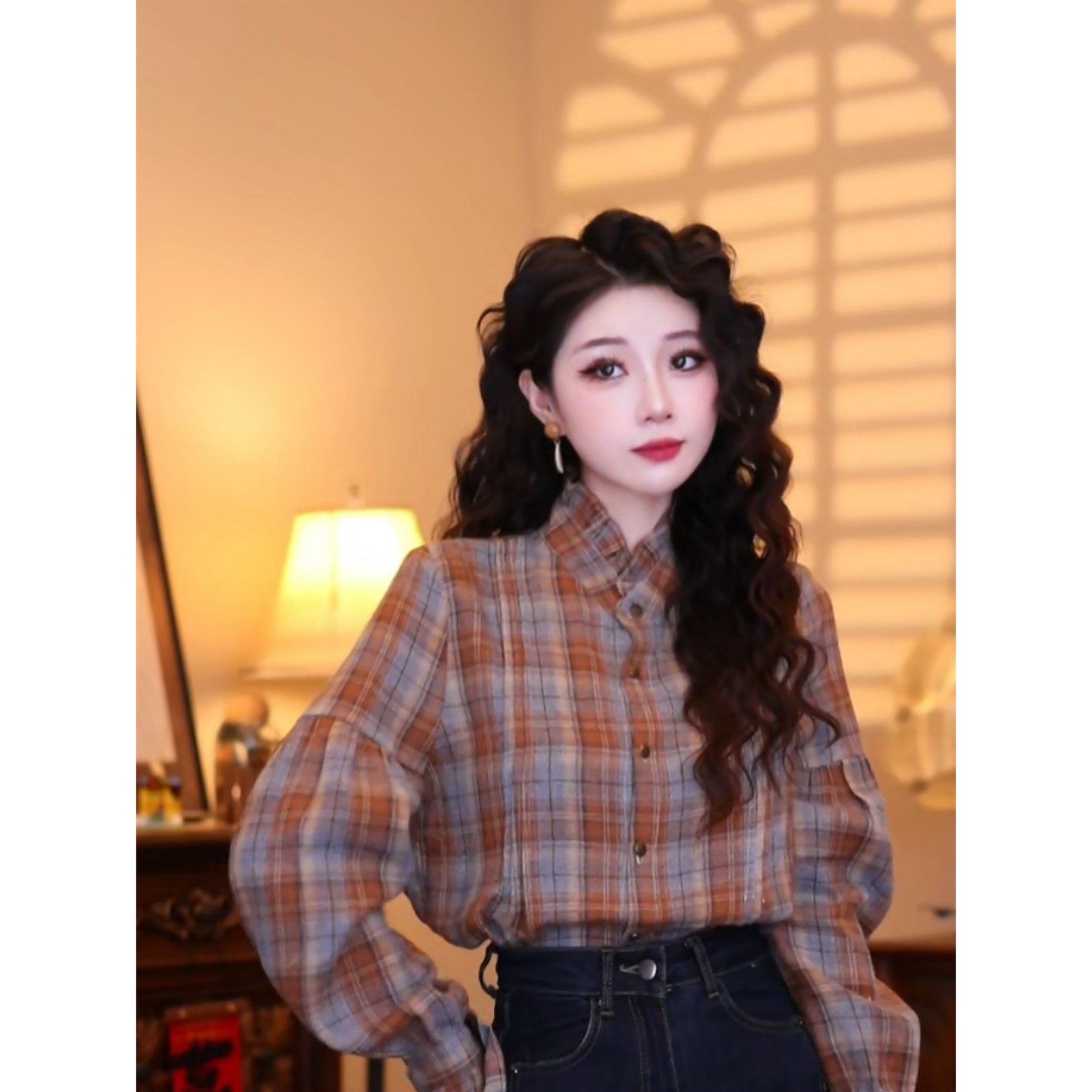 蒋肉肉【复古书店】港味复古时尚气质设计感长袖秋款上衣03129