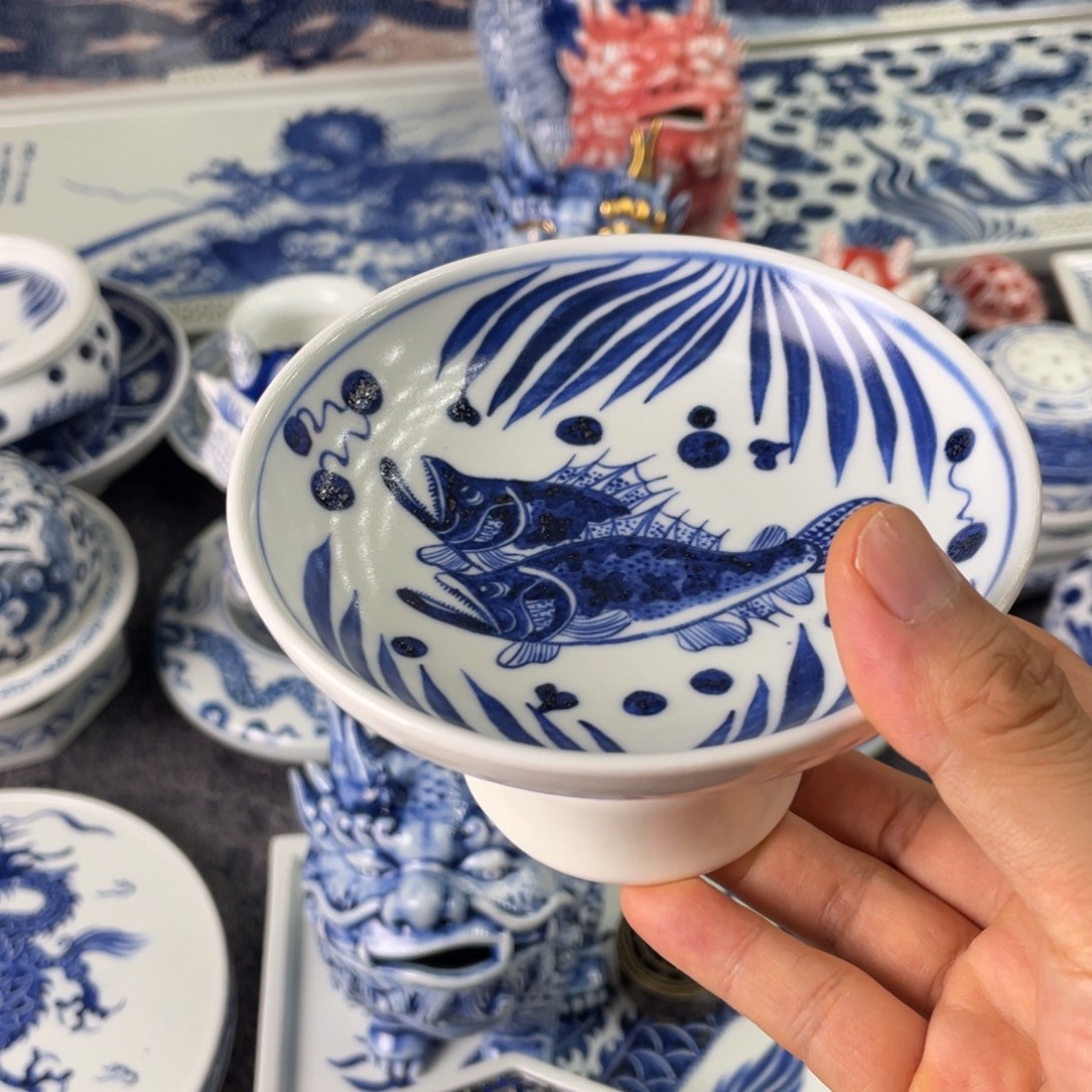 景德镇陶瓷手工手绘