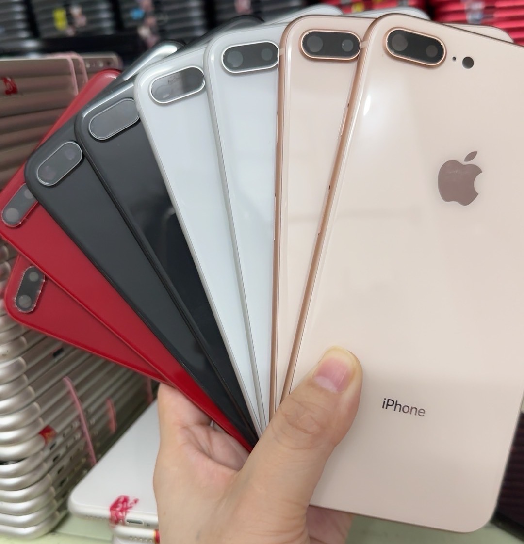 适用于苹果8plus中框后盖总成