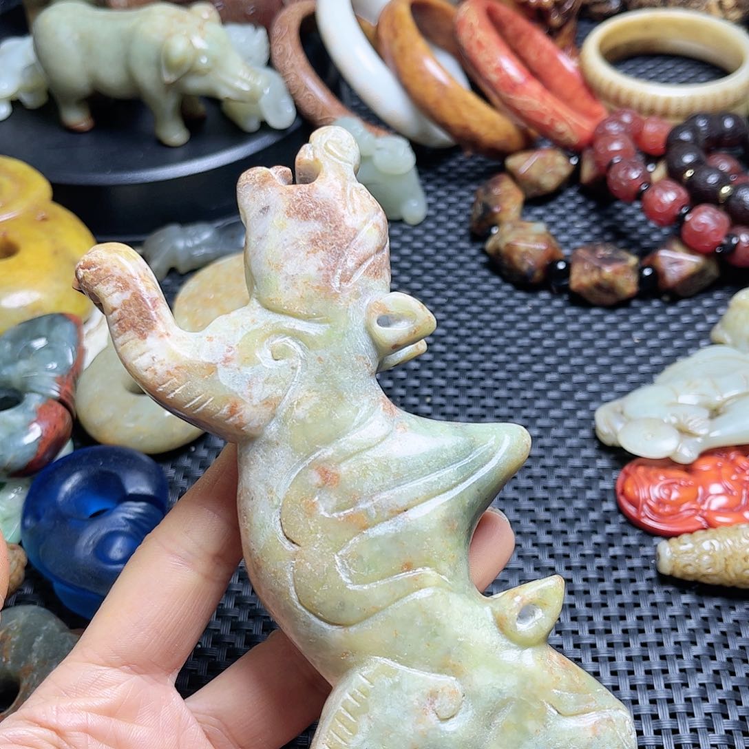 白玉菩提吊坠摆件