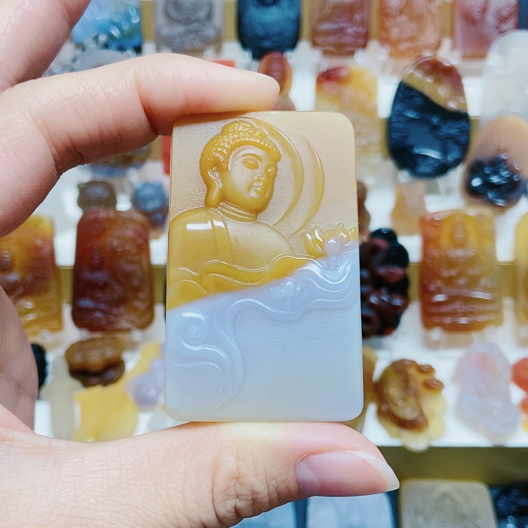 玛瑙/玉髓颈饰未镶嵌墨****者