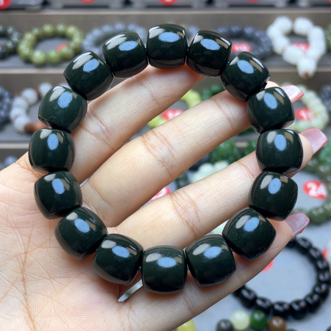 和田玉手链未镶嵌