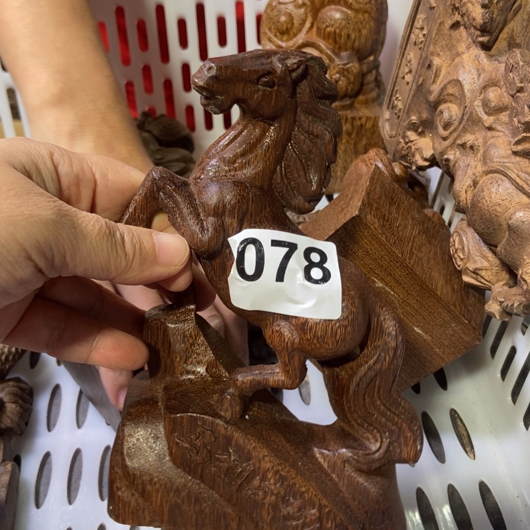 沂***哥木开播摆件福利放漏