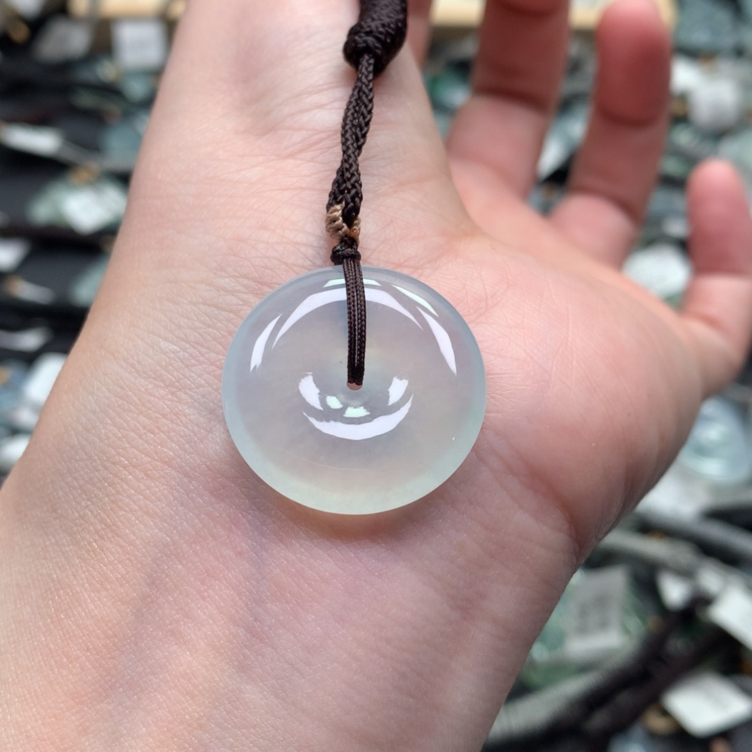 翡翠颈饰未镶嵌00000000000