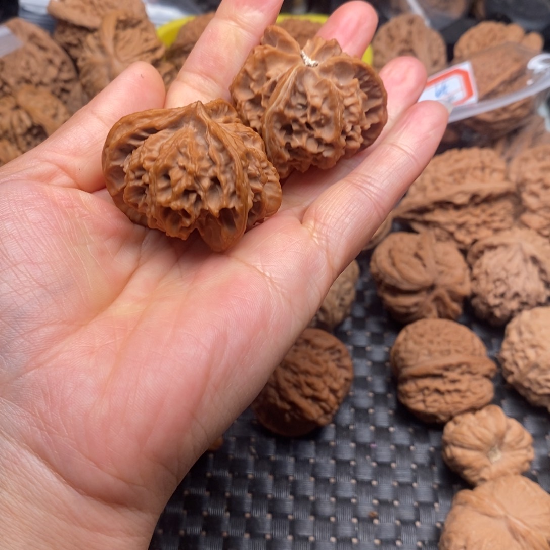 吊坠桃核筑****杰文玩核桃