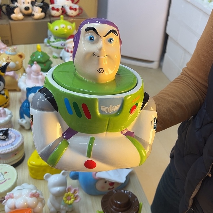 摆件陶瓷等行业的产品出口