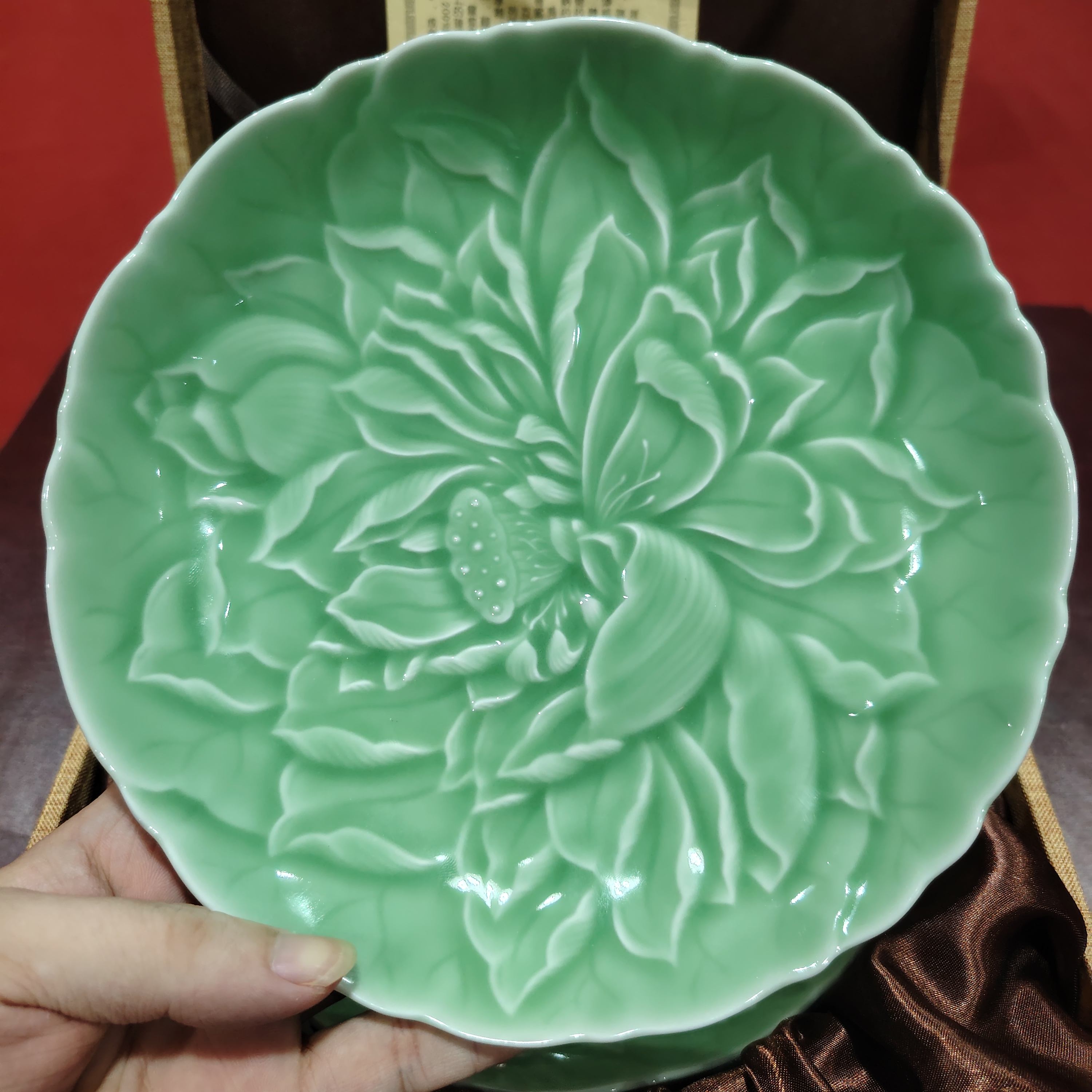 龙泉青瓷盘+礼盒装