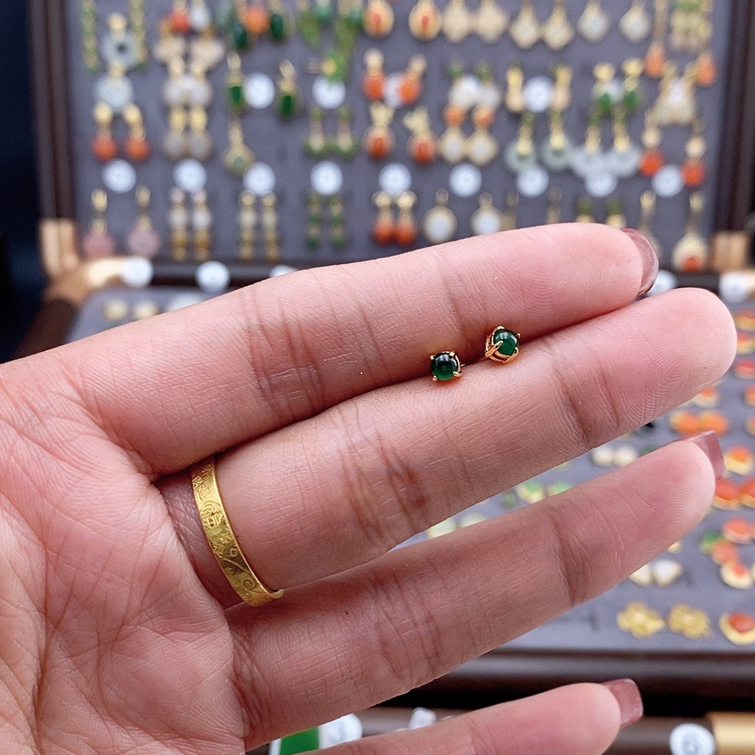 和田玉银S925镶嵌耳饰