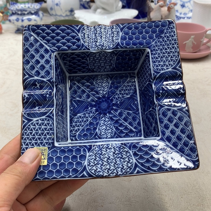 紫砂金瓷阁精品瓷器店