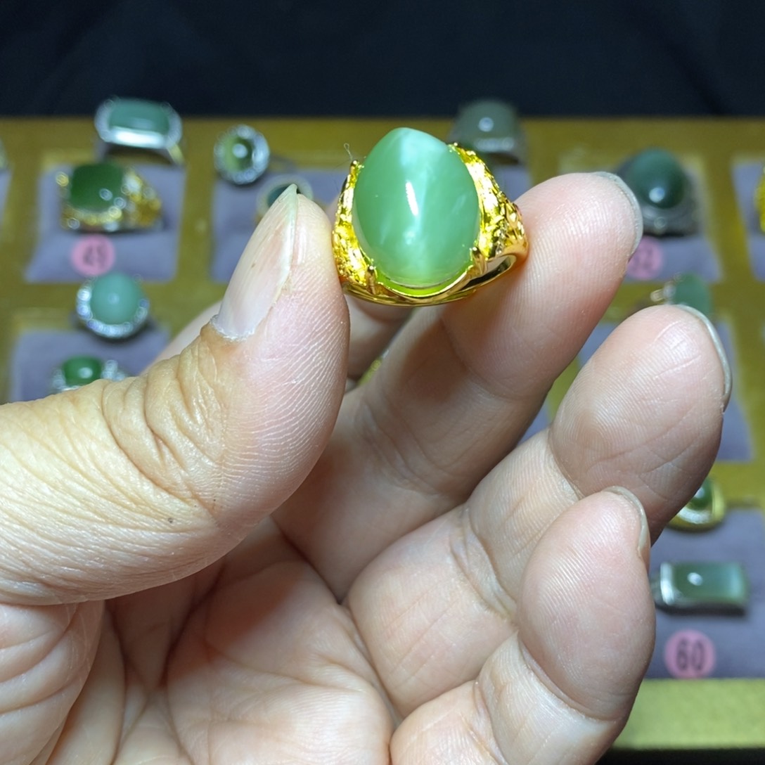 和田玉（碧玉）戒指未镶嵌