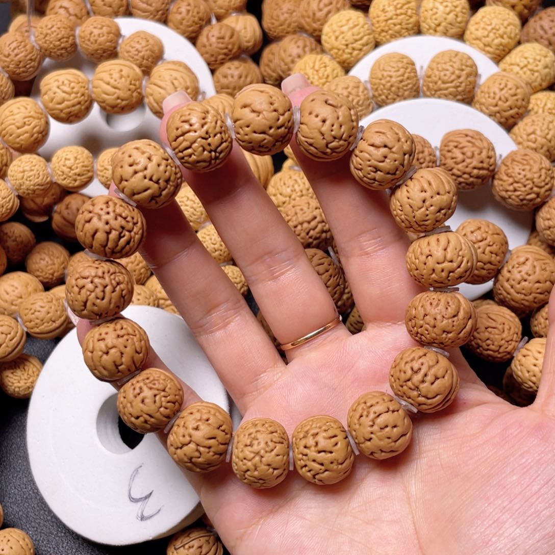 桃核手串小金豆手串