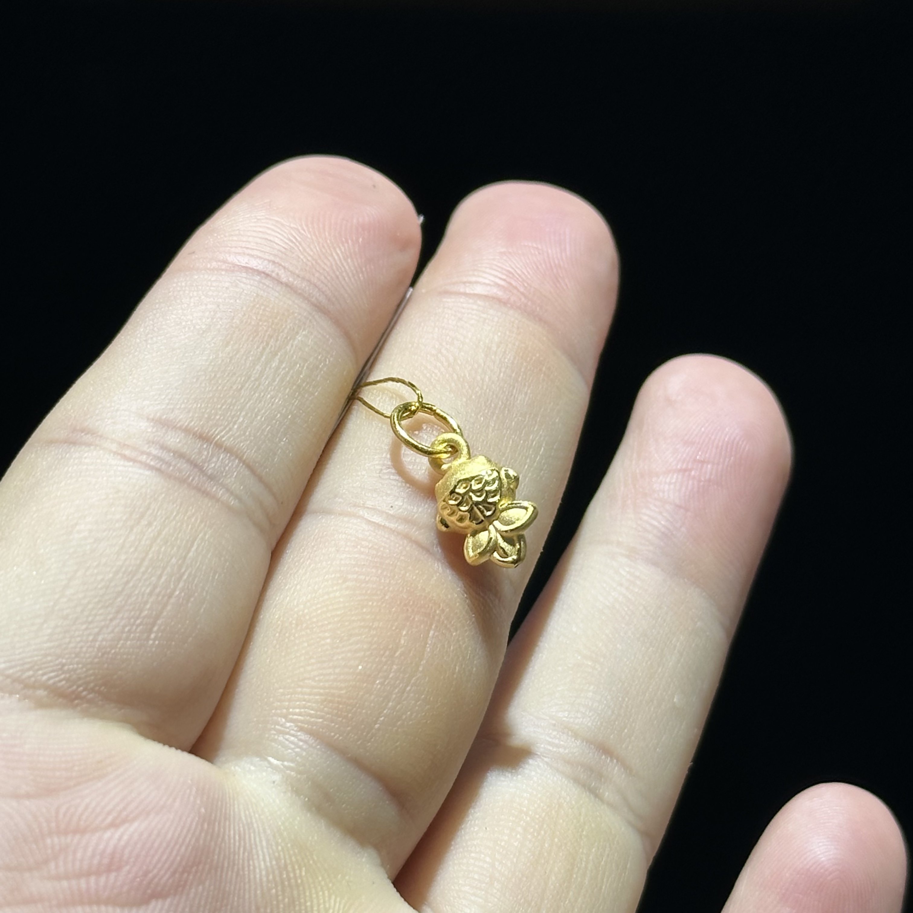 足金999 精品 金鱼滴流 0.804