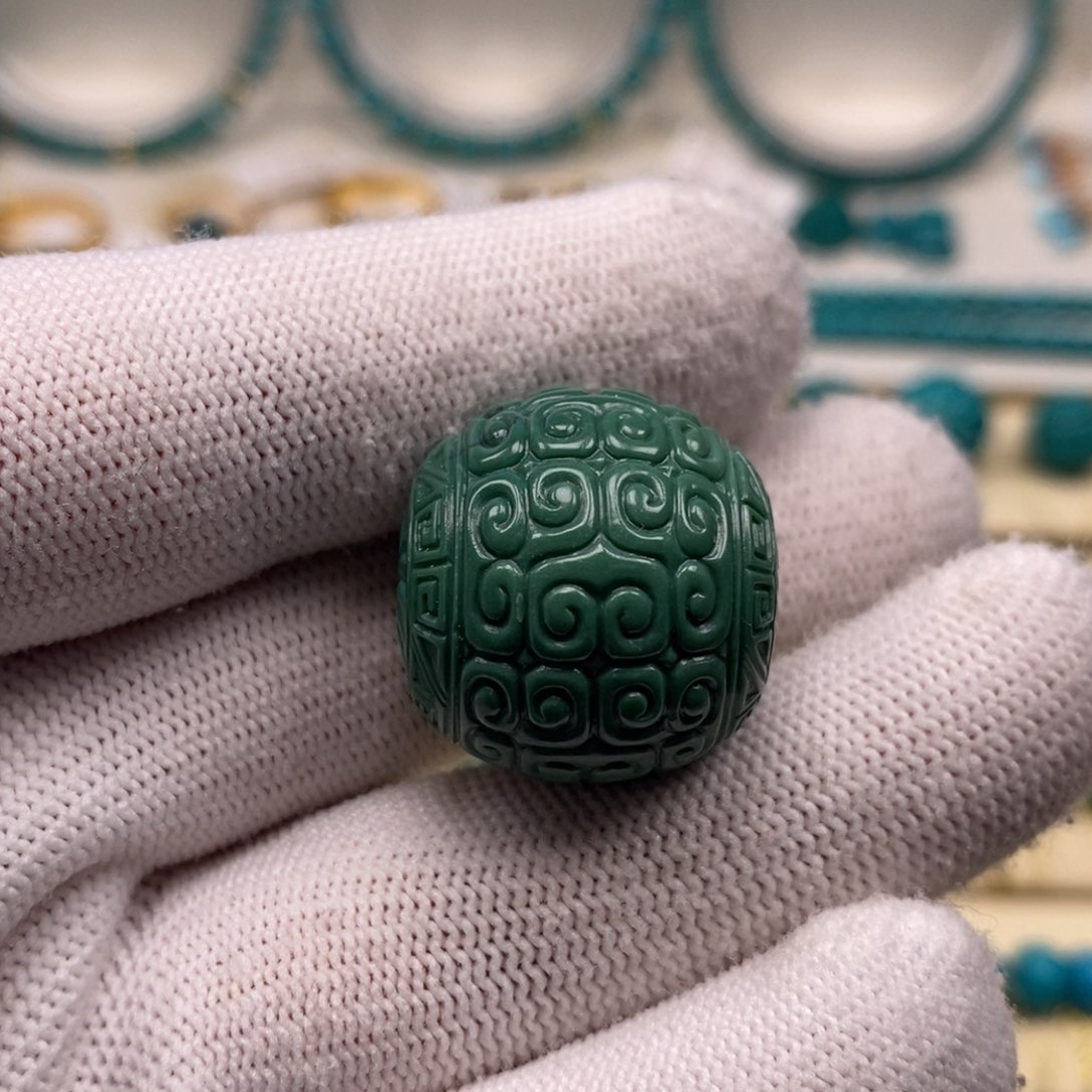 未镶嵌绿松石珠宝奇石