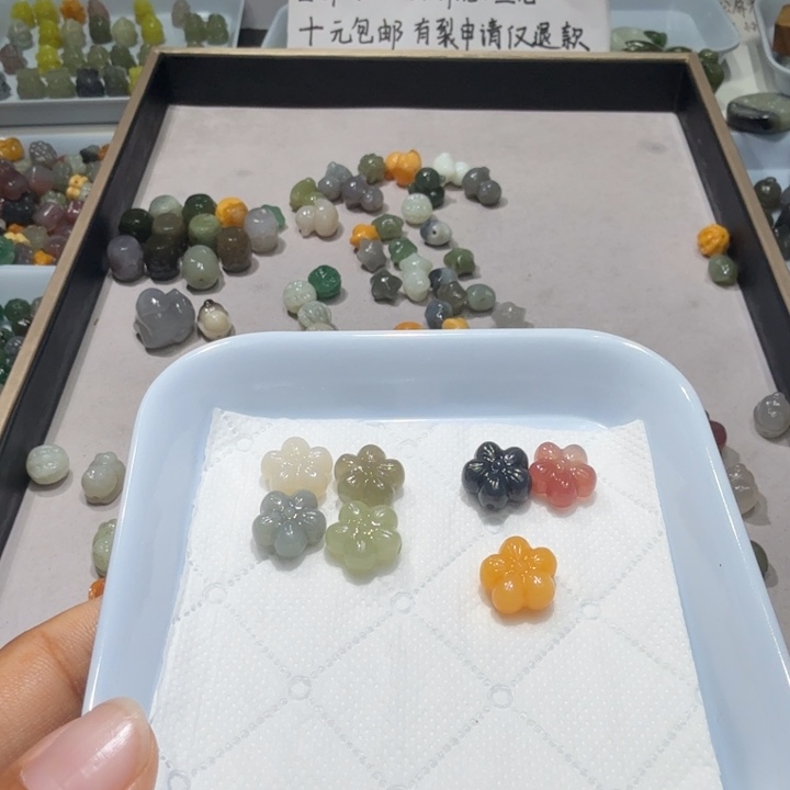 ****儿未镶嵌和田玉珠宝半成品