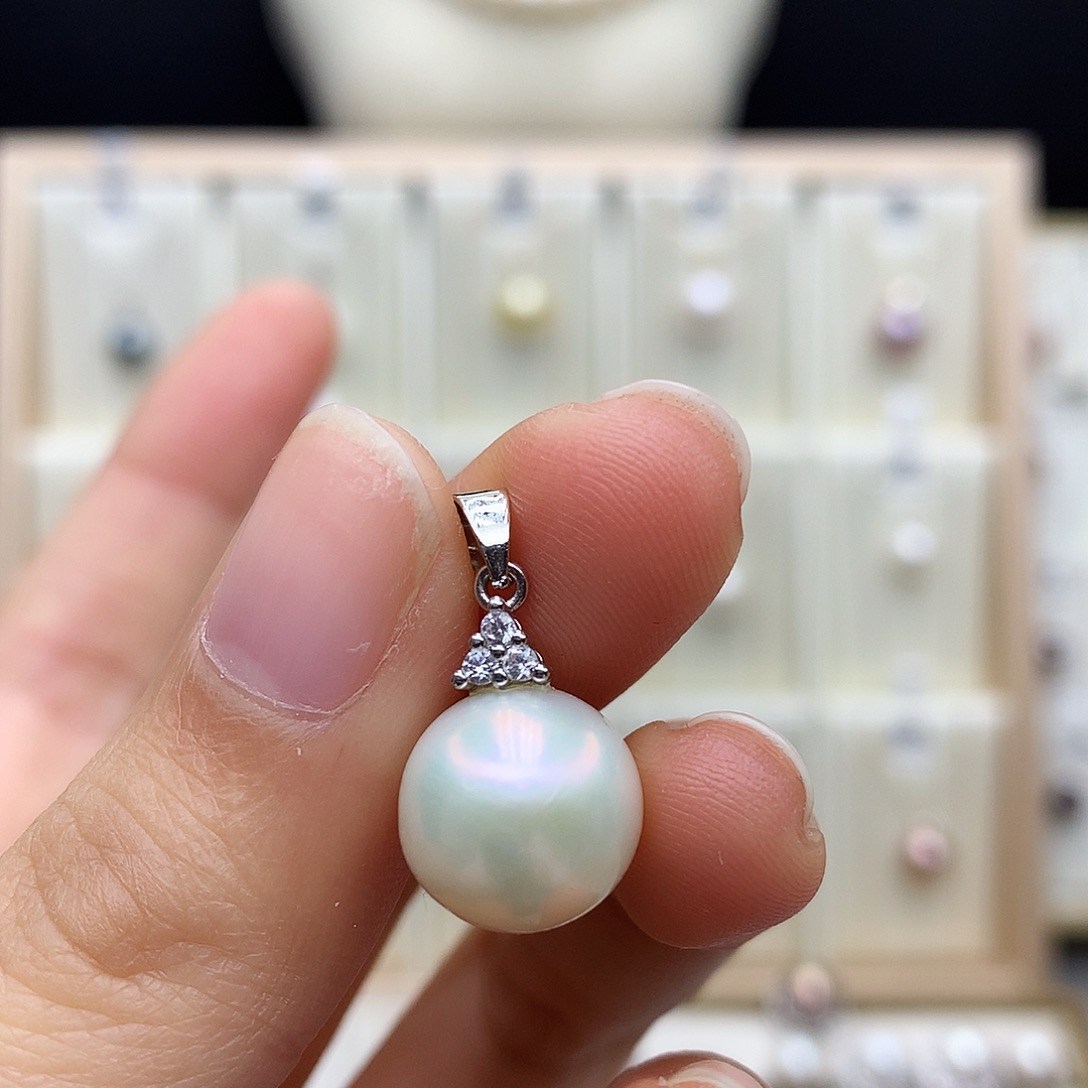 合金淡水珍珠颈饰