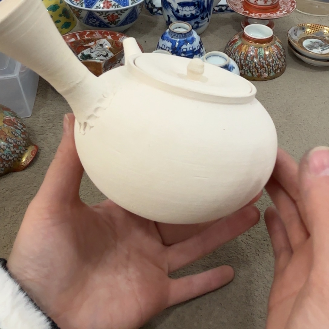 瓷片非常好看漂亮的物品 