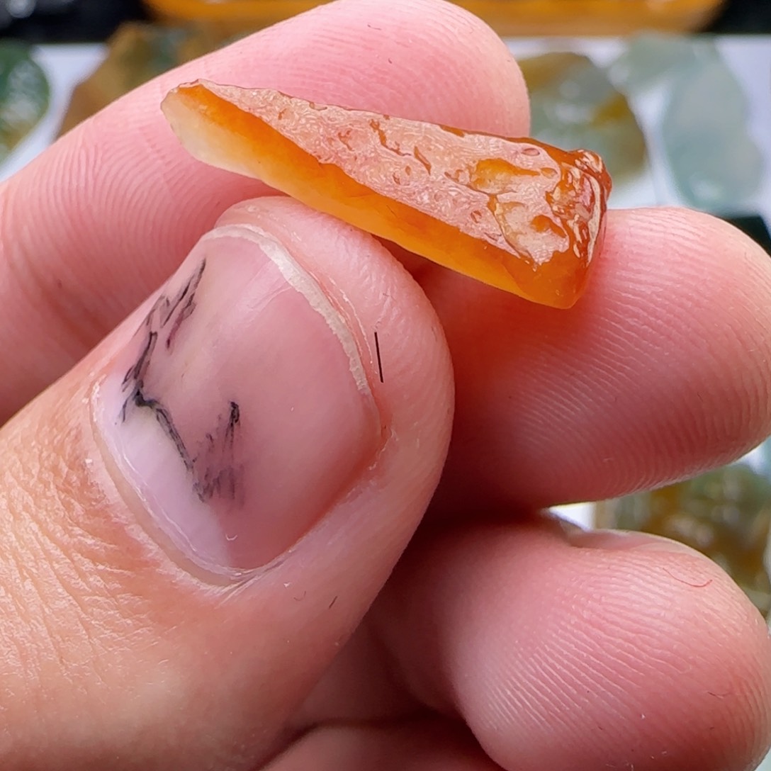 未镶嵌定制翡翠不包工