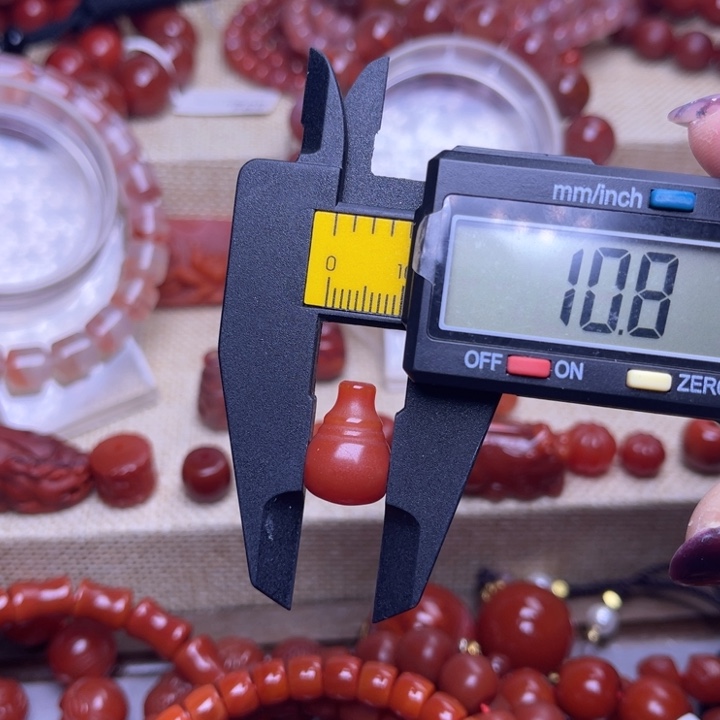 南红玛瑙未镶嵌颈饰三通