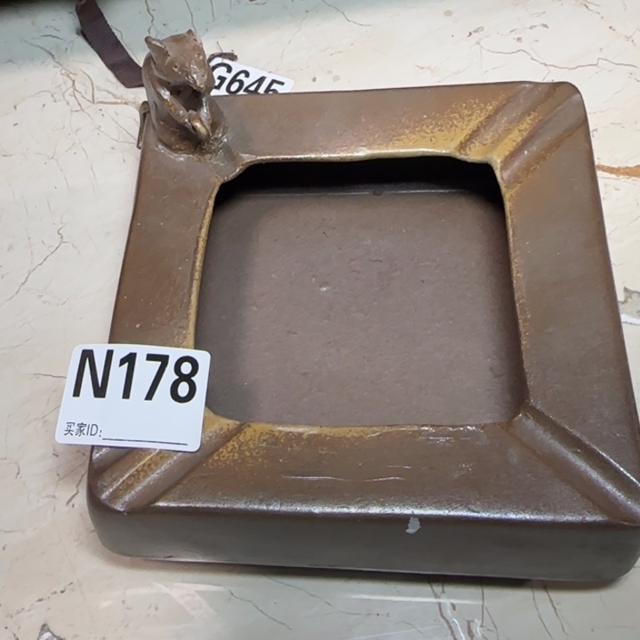 备前烧作品备前烧有伤