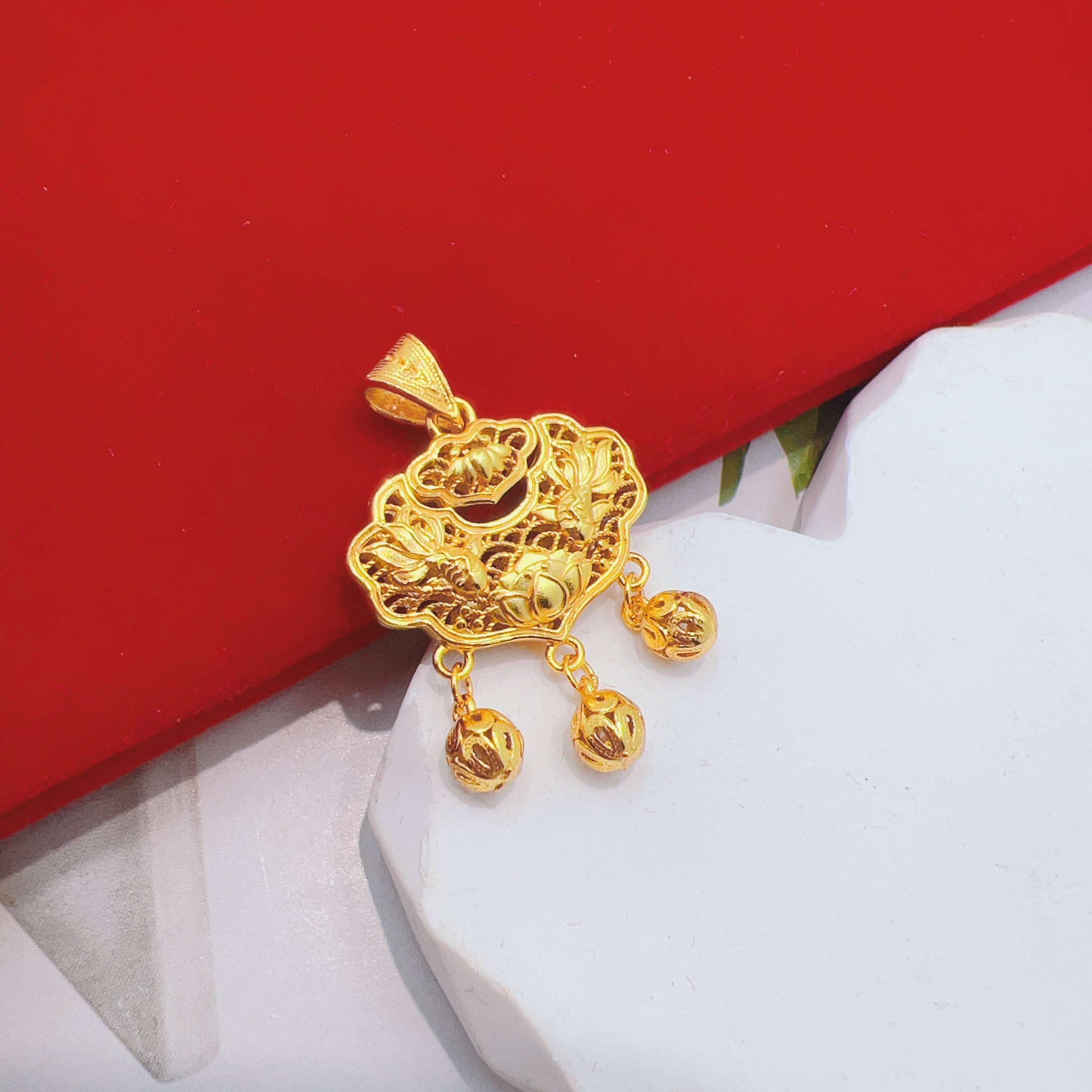 吊坠足银 足银锦鲤莲花平安锁吊坠D137