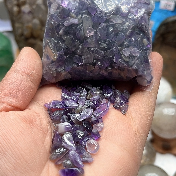紫晶200克水晶碎石未镶嵌