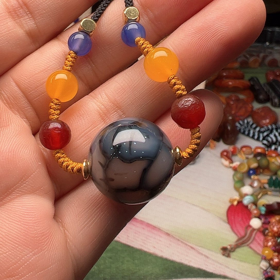 玛瑙/玉髓颈饰未镶嵌