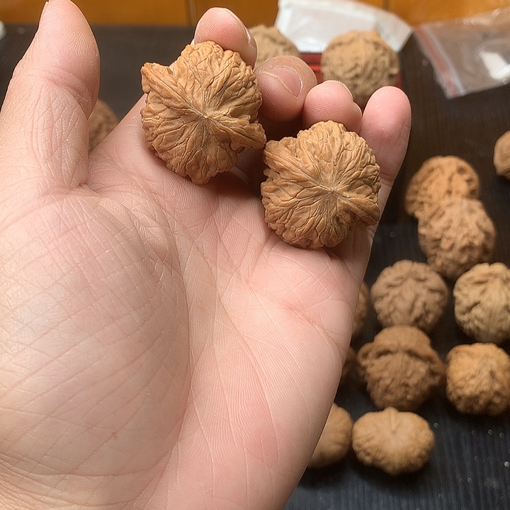 文玩核桃吊坠36磨盘