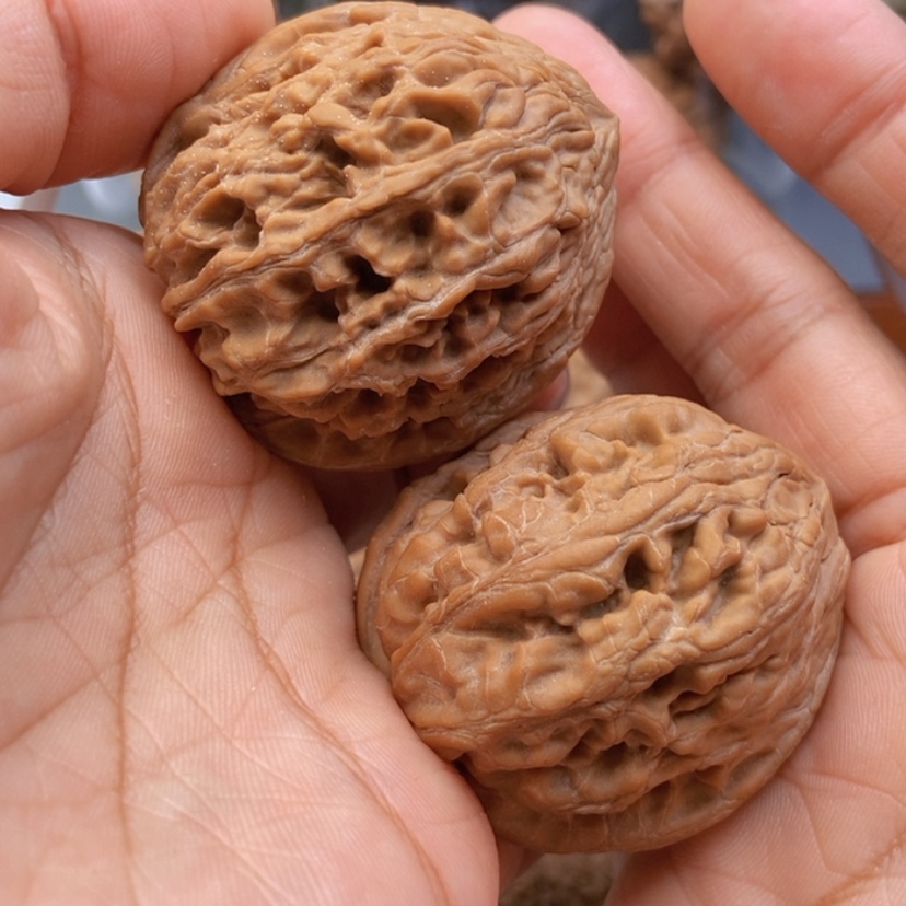 【闪购商品】文玩核桃把件崔41大古石全品