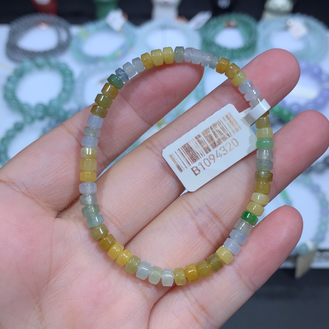 未镶嵌手串翡翠天然