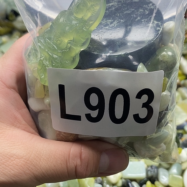 岫玉鱼缸石未镶嵌