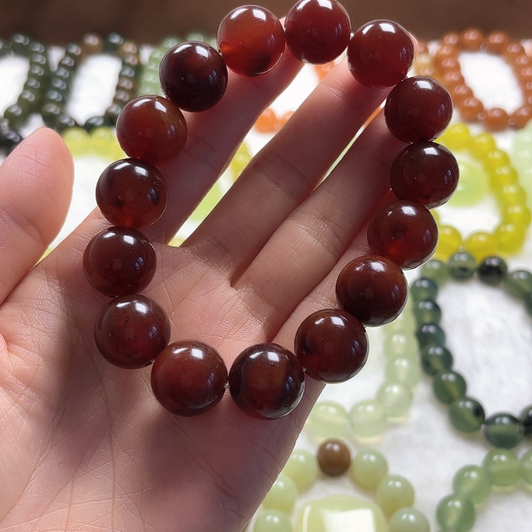 夜***灬未镶嵌蛇纹石玉手串