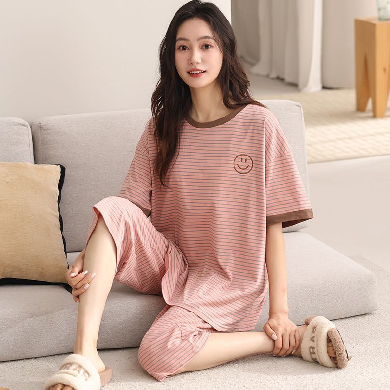 夏季新款纯棉带胸垫女士睡衣家居服短袖七分裤豆粉咖色微笑条纹
