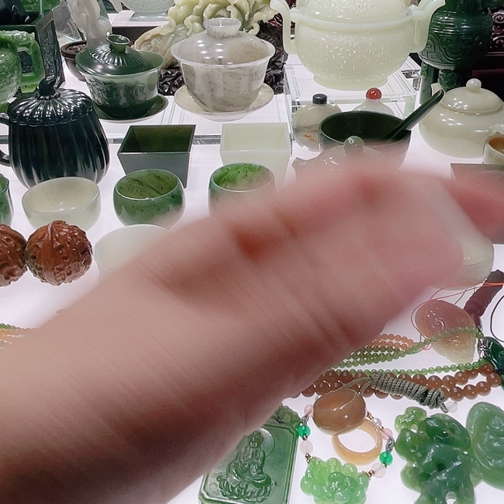 和田玉挂件未镶嵌陈**@