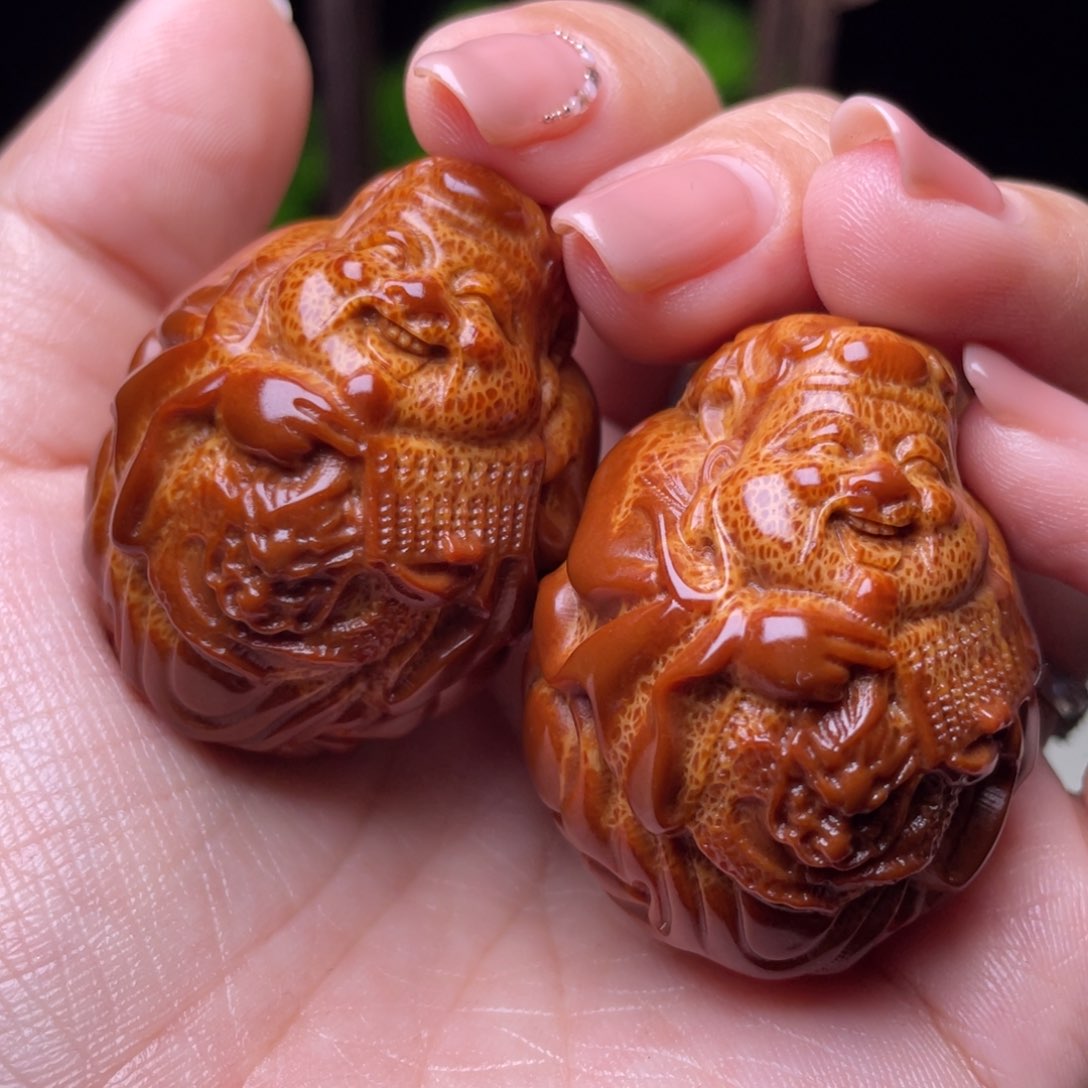 吊坠橄榄核龙财手球