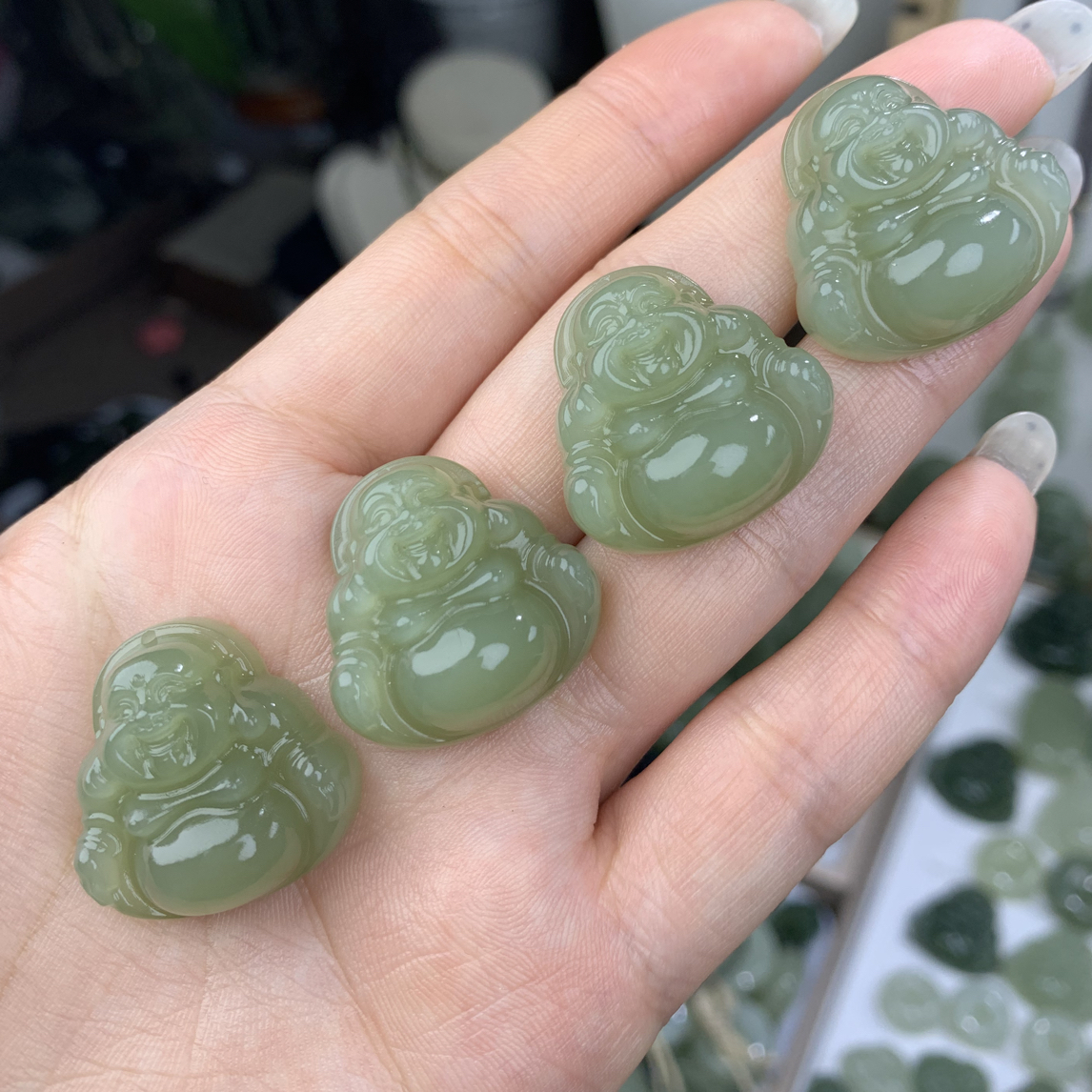 正宗天然和田玉佛公吊坠25尺寸高品冰底晴水色女士佛公玉坠项链