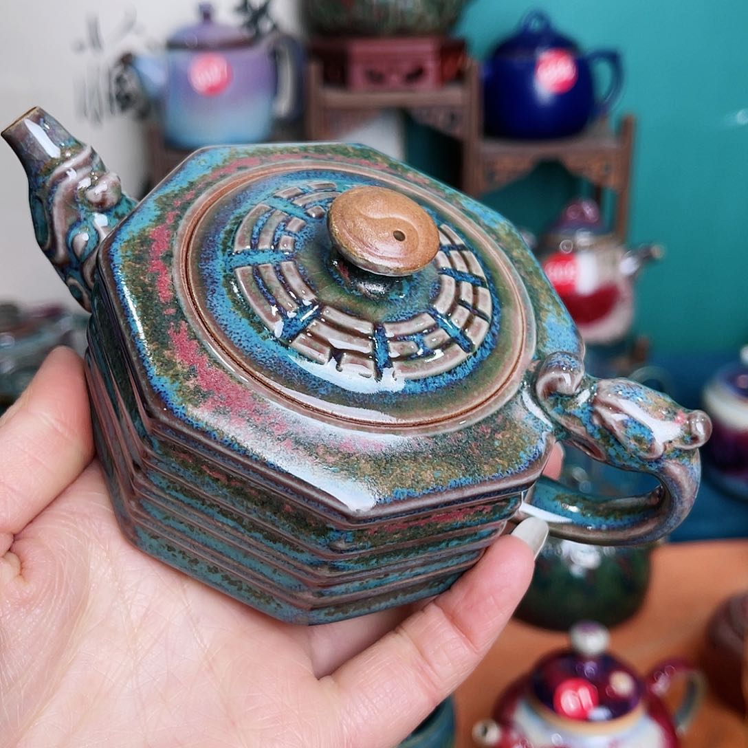 壶钧瓷艺术作品壶