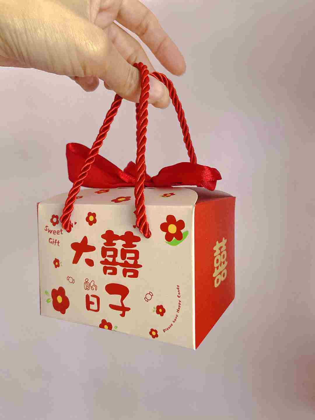 2025新款喜糖盒结婚手提喜糖礼盒装空盒婚礼回礼订婚包装盒