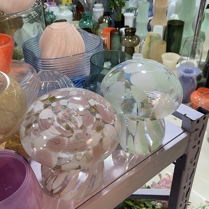 陶瓷两个花瓶aaaaaaaaa