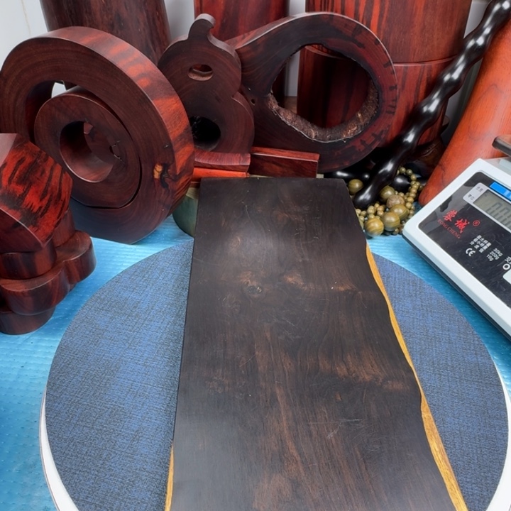 W***1大果紫檀（缅甸花梨）