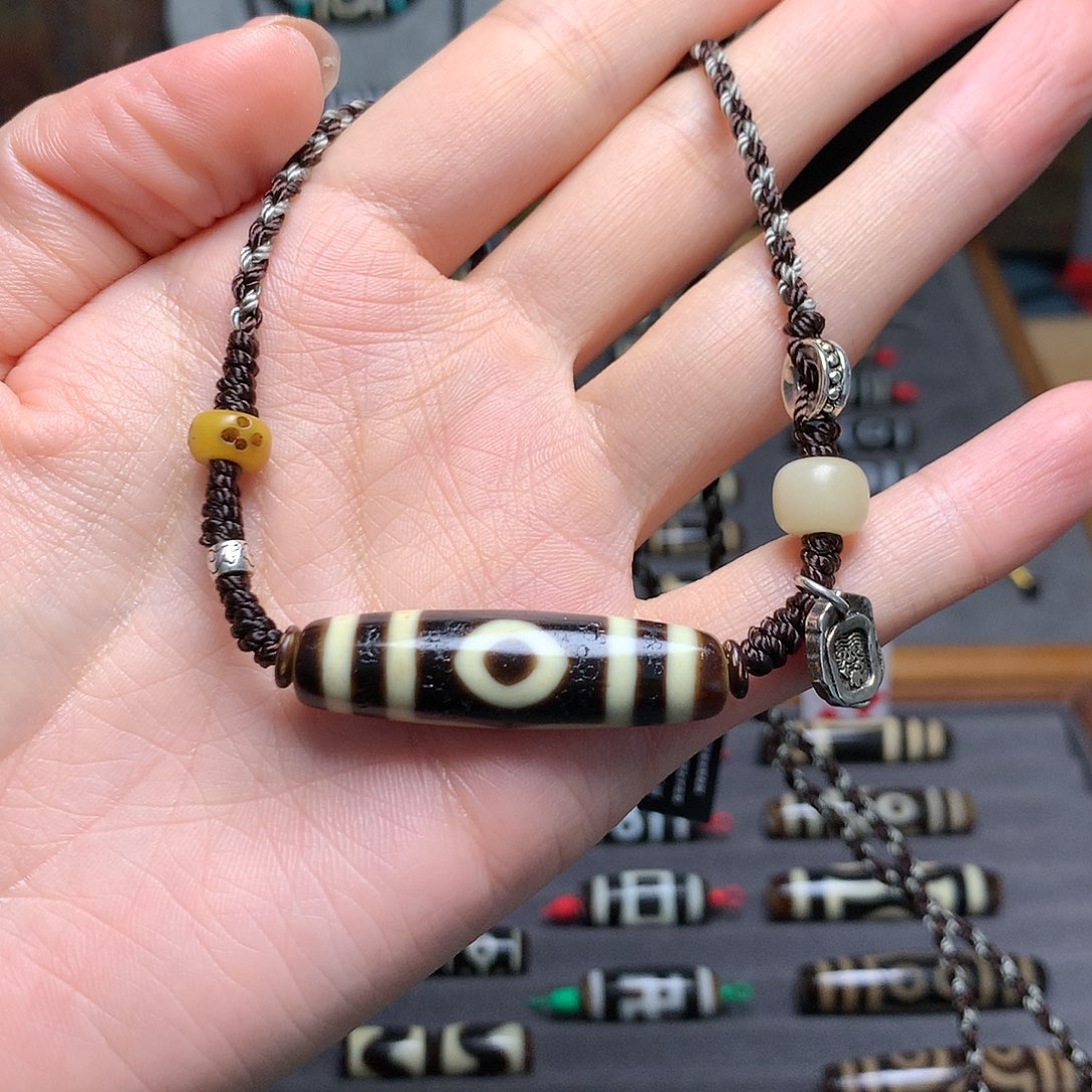 玛瑙/玉髓吊坠(赠链)未镶嵌