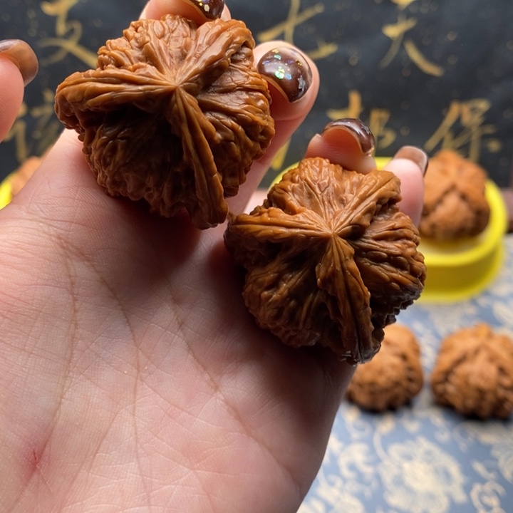 常***饰吊坠文玩核桃白狮子