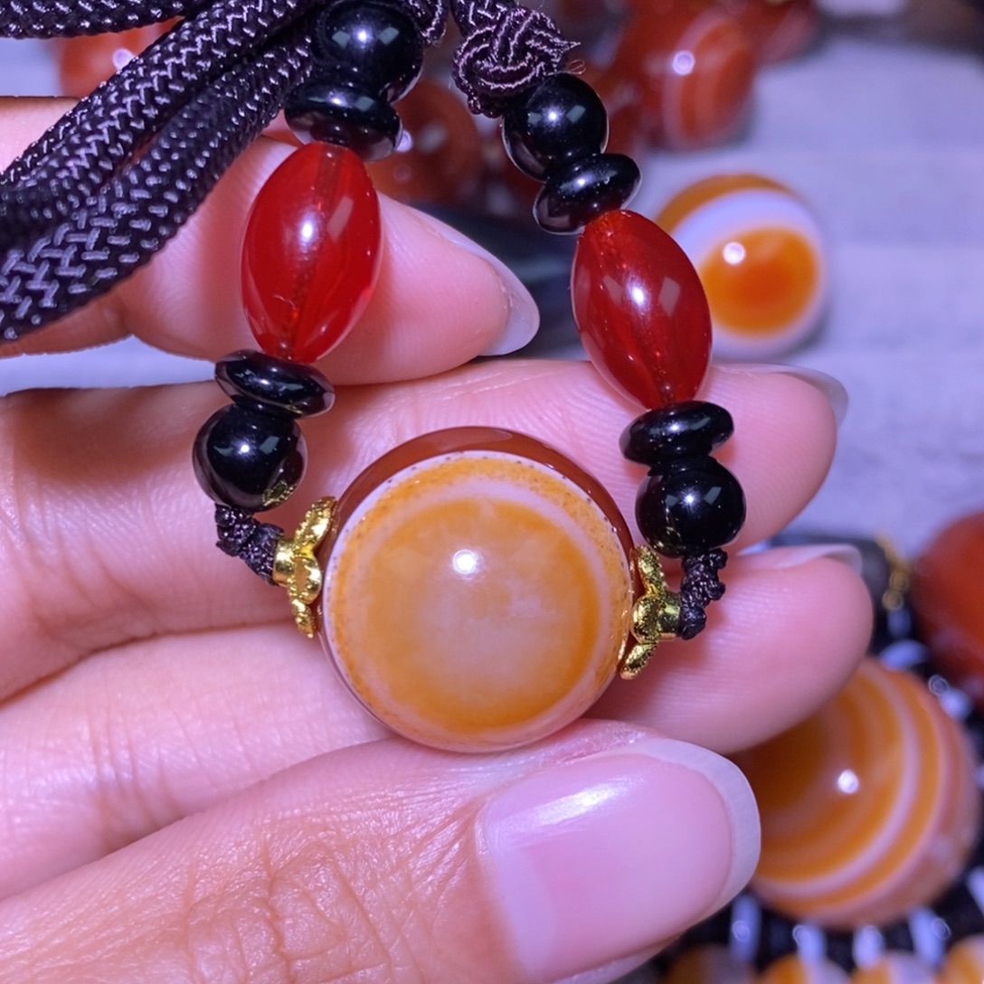 玛瑙/玉髓未镶嵌颈饰