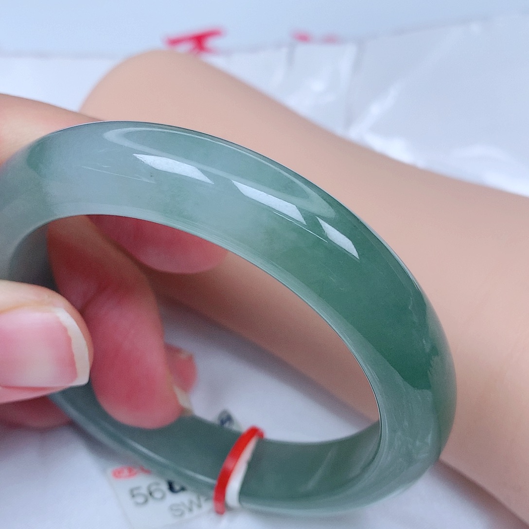 【闪购商品】翡翠手镯未镶嵌，57