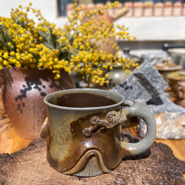 柴烧订制特色杯手工梅花树桩仿生杯落釉窑变陶瓷马克杯咖啡喝水杯