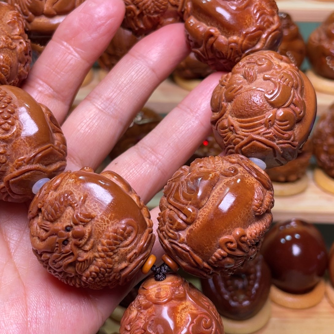 橄榄核手串/手链山****司三五左右龙财神手持