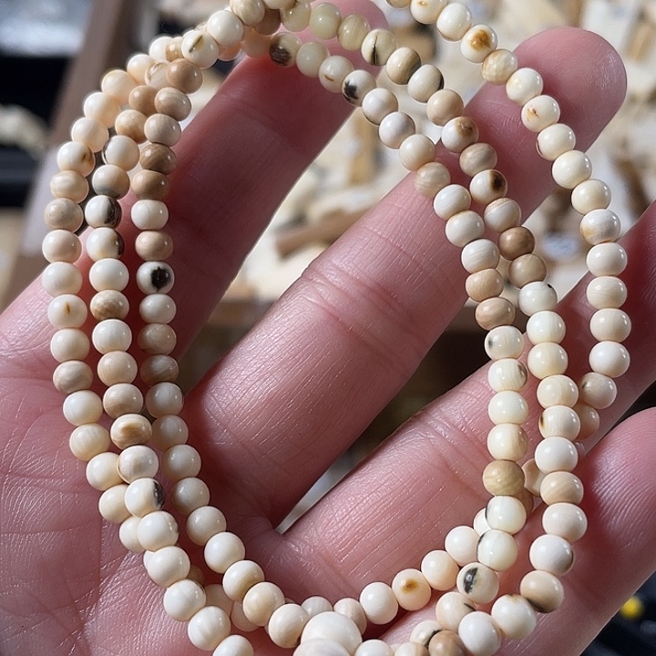 泥塑不打孔联系客服0.4